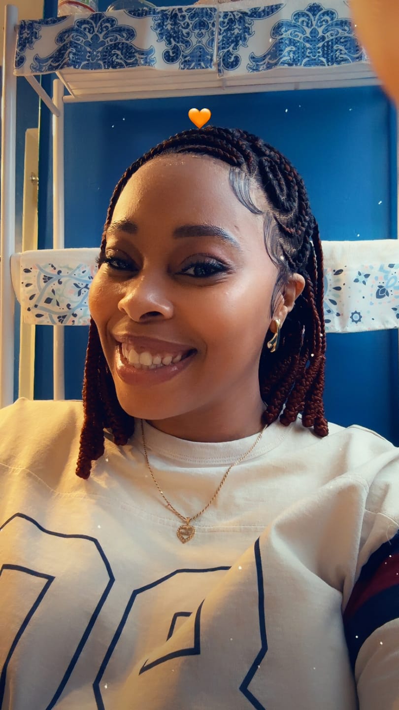 Customer photo review of Nubian Knots Bob Full Lace In Wig Black Color