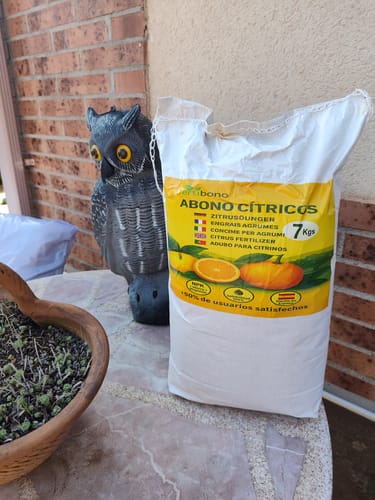 Customer photo review of FERTIBONO Abono Cítricos Premium para Limonero y Naranjos, 20-5-11, (7Kg), con Hierro, Calcio, Azufre, Magnesio, y Manganeso - Corrector de Carencias Múltiples