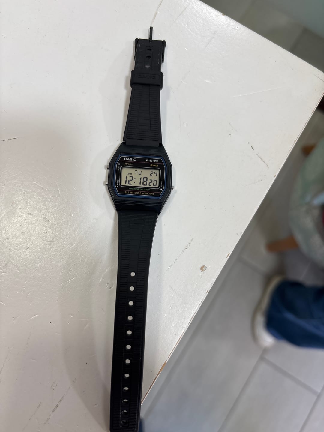 Customer photo review of Reloj Casio Vintage F-84W-1 Mercado Japonés JDM