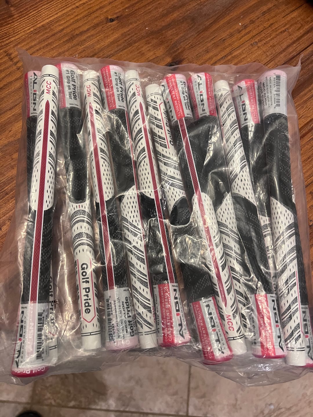 Customer photo review of Align Golf Club Grips – The Grip That Gets You in Line