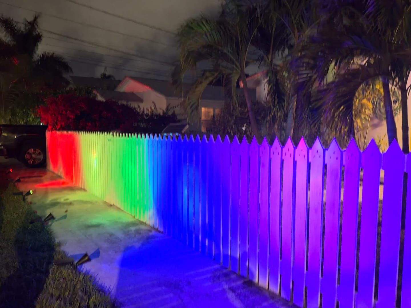 Customer photo review of TSUN 7 LEDs Solar Color Changing Spot Lights