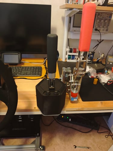 Customer photo review of Simsonn HS Pro Shifter the H/SQ Dual-Mode Racing Simulation Shifter