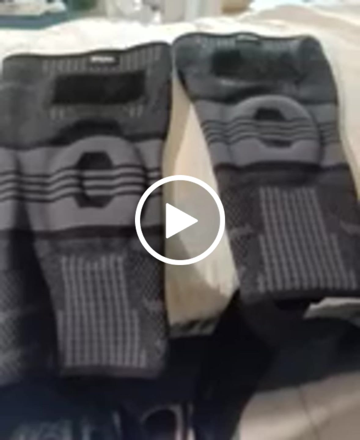 Customer video review of Genouillères de Combat