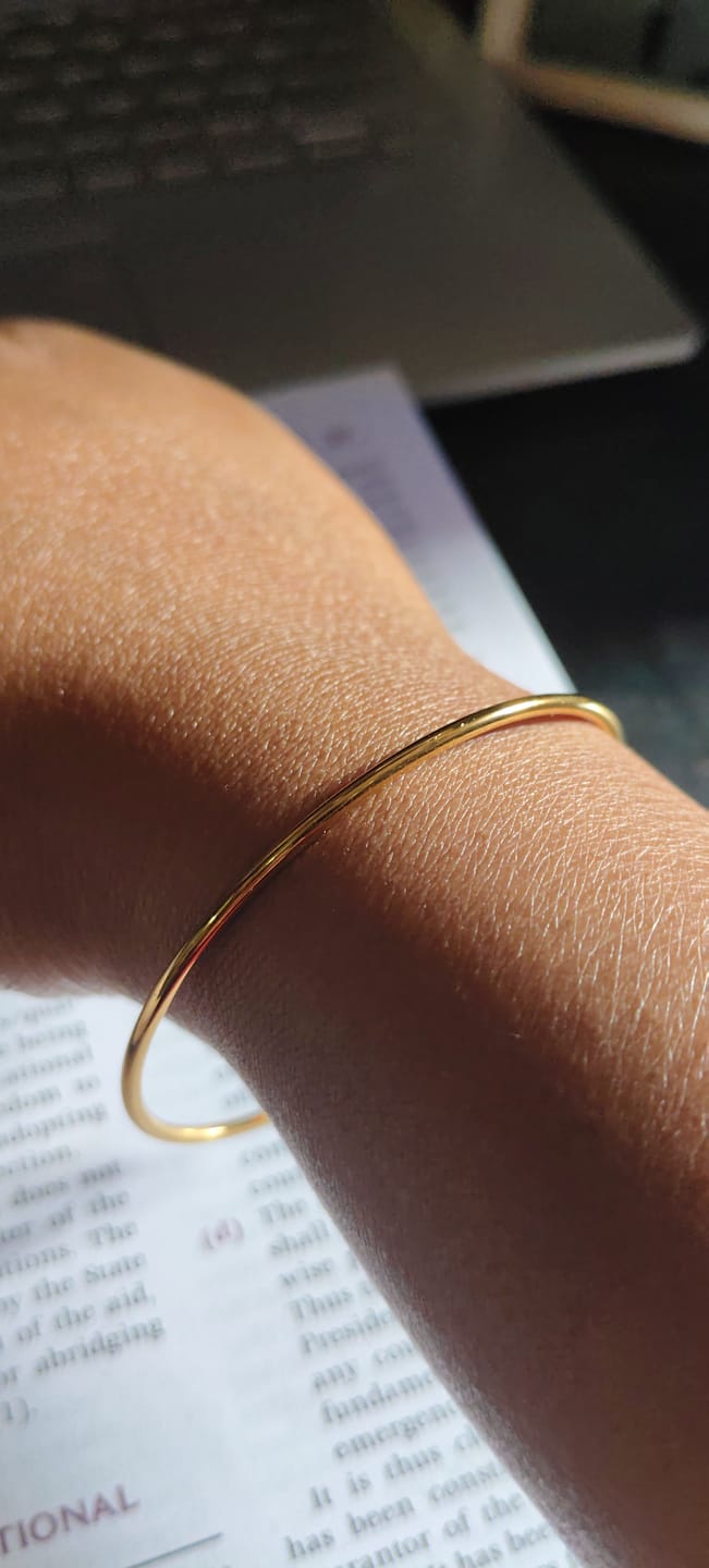 Customer photo review of Round Wire Bangle Bracelet