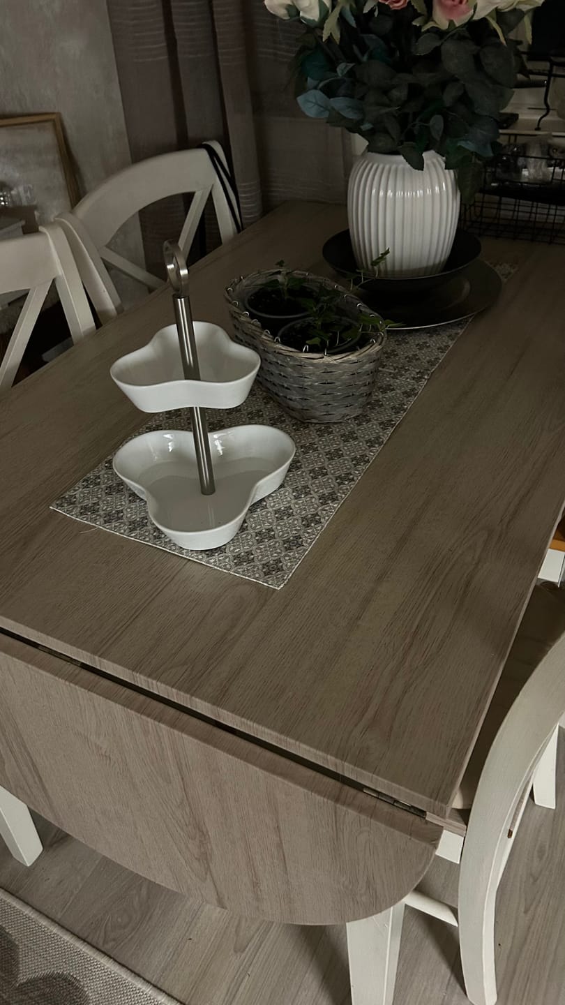 Customer photo review of Oak minimal kontaktplast