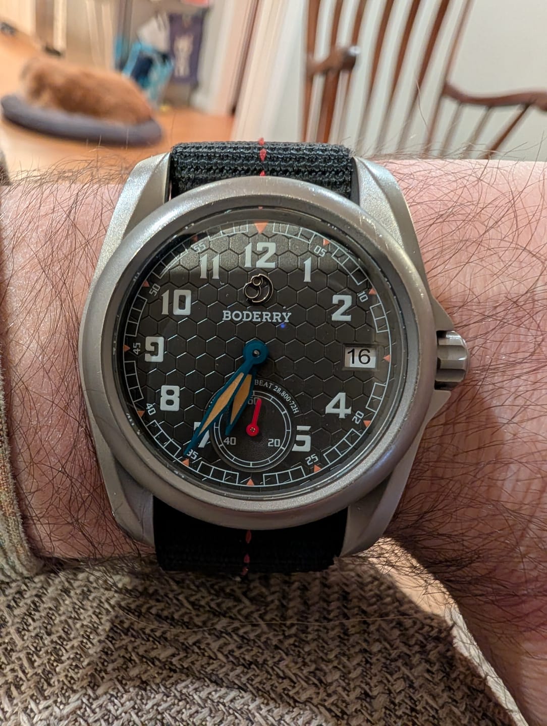 Customer photo review of VOYAGER S72 – 72-Hour Power Reserve Titanium Automatic Field Watch, 100M Water Resistant | Grey