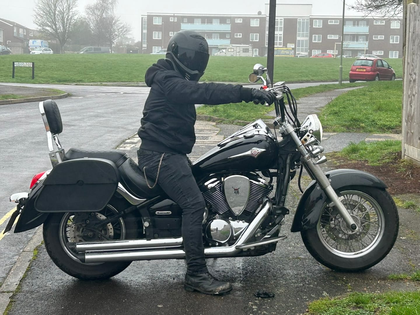 Customer photo review of 28L - Panzer Medium Quick Mount Kawasaki Vulcan 900 Classic VN900 Leather Saddlebags