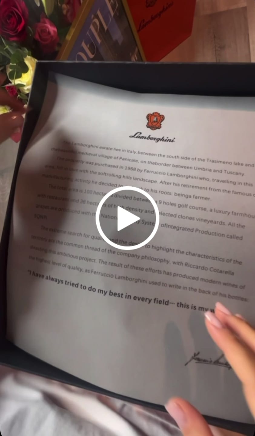 Customer video review of Lamborghini Oro Vino Spumante with Gift Set (2026)
