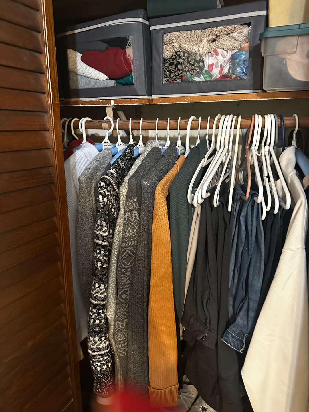 Customer photo review of BRINA HICKORY