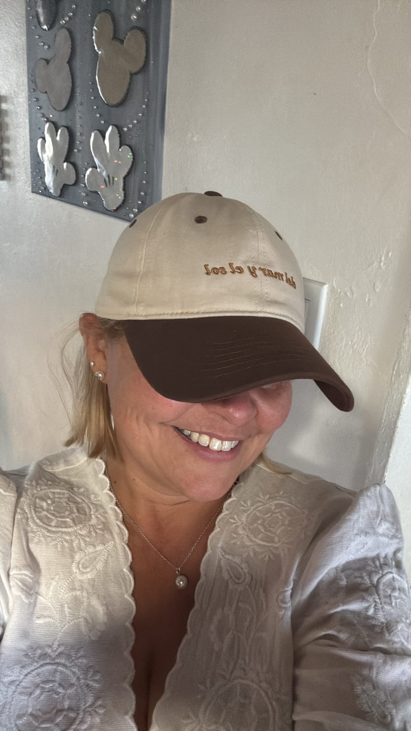 Customer photo review of Del Mar Y El Sol Cap