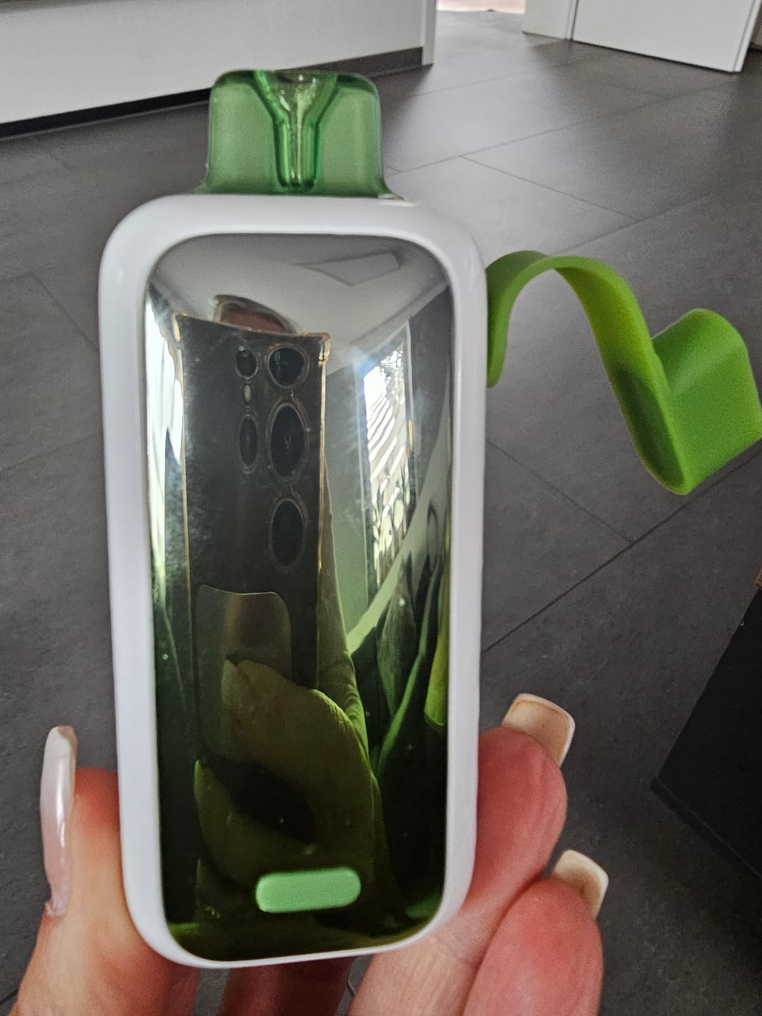Customer photo review of Vozol Star 20.000