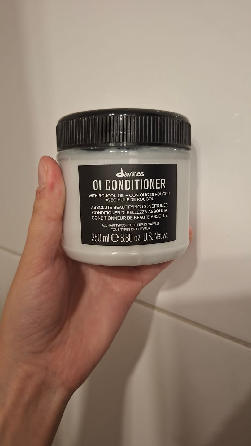 Customer photo review of Acondicionador Oi Davines