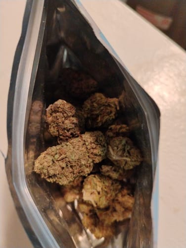 Customer photo review of Banana Berry THCA Flower