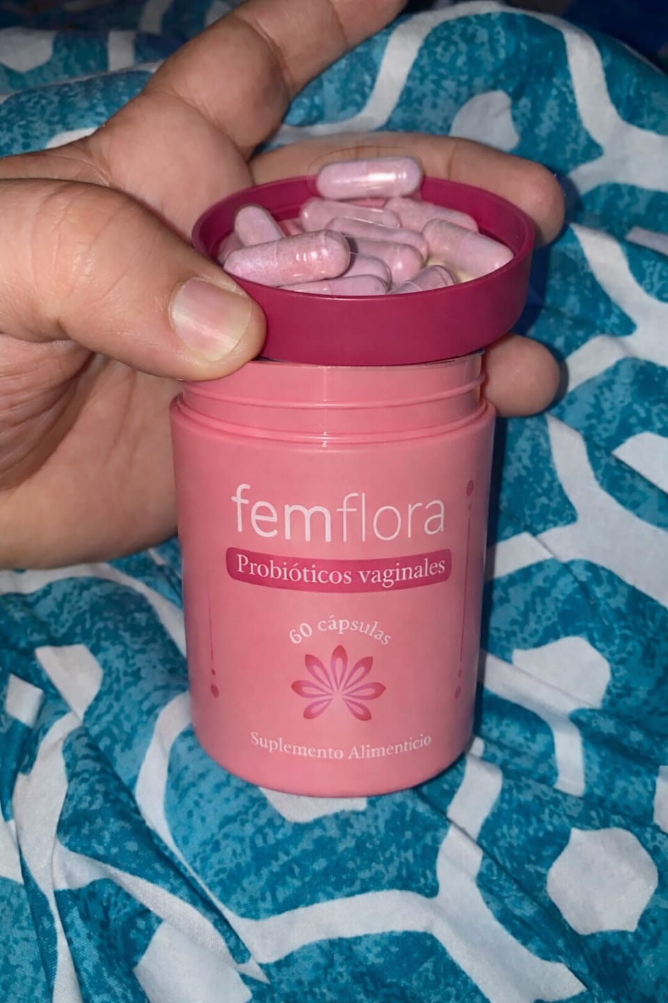Customer photo review of FemFlora - Recupera Tu Confianza Íntima