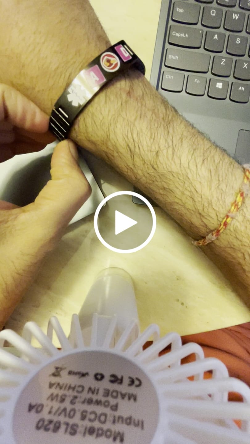 Customer video review of Black Plated Stainless Steel Medical Alert ID Stretchable Bracelet