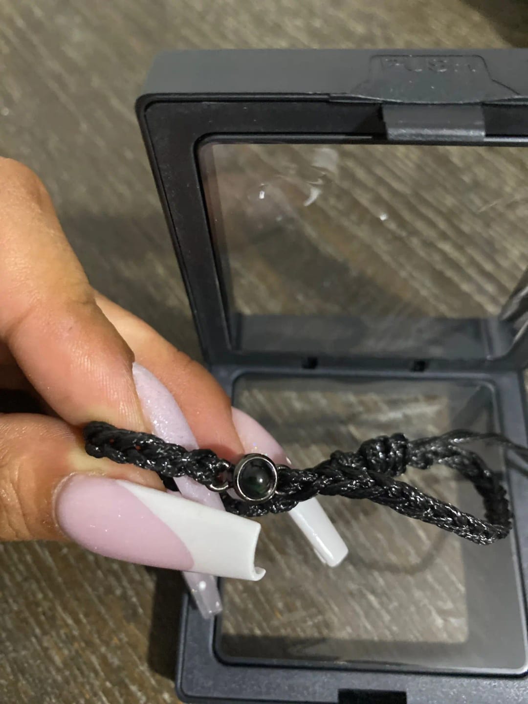Customer photo review of Pulsera con Foto Dentro "Mágica"