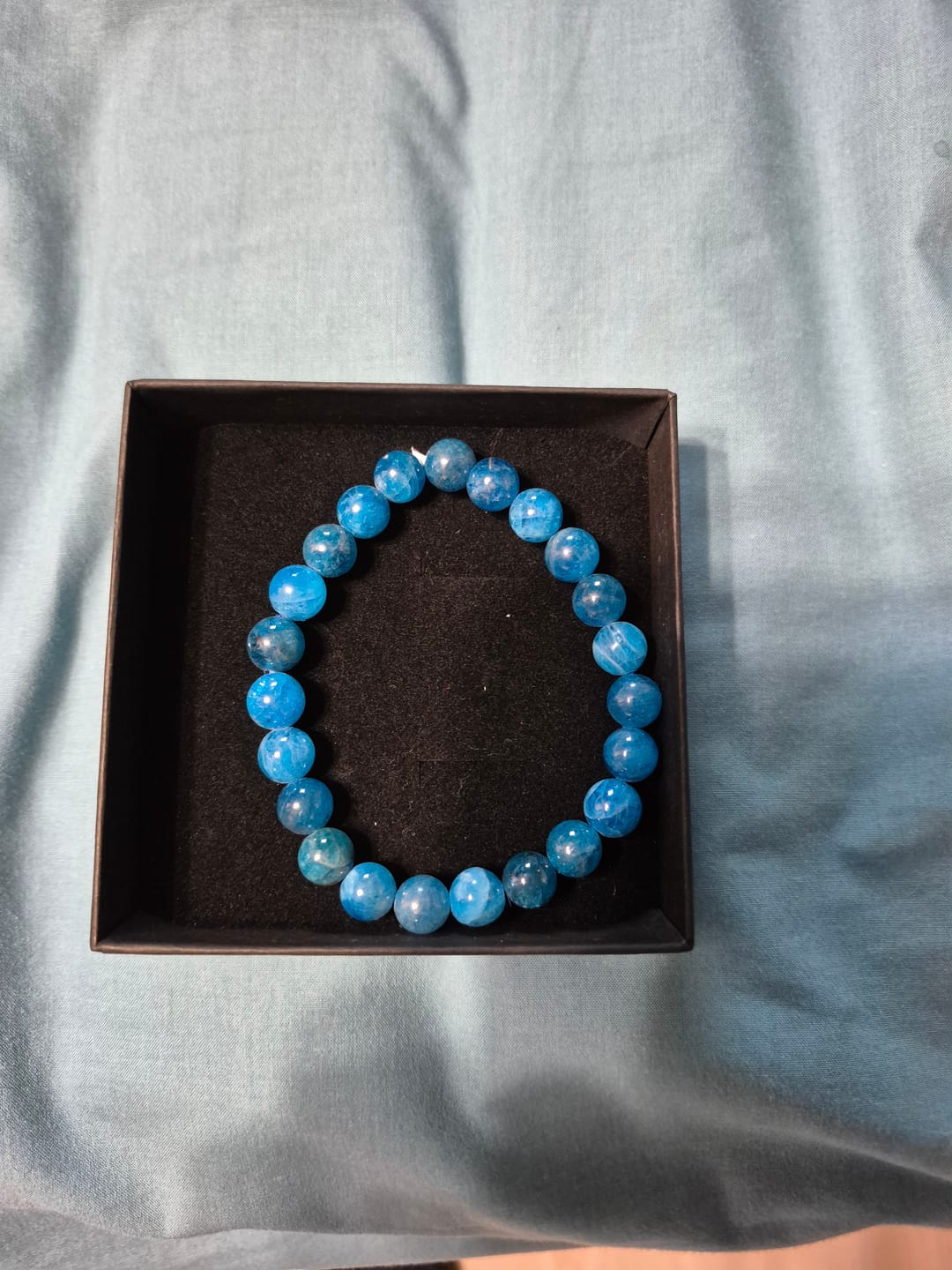 Customer photo review of Bracelet Angélite 8mm