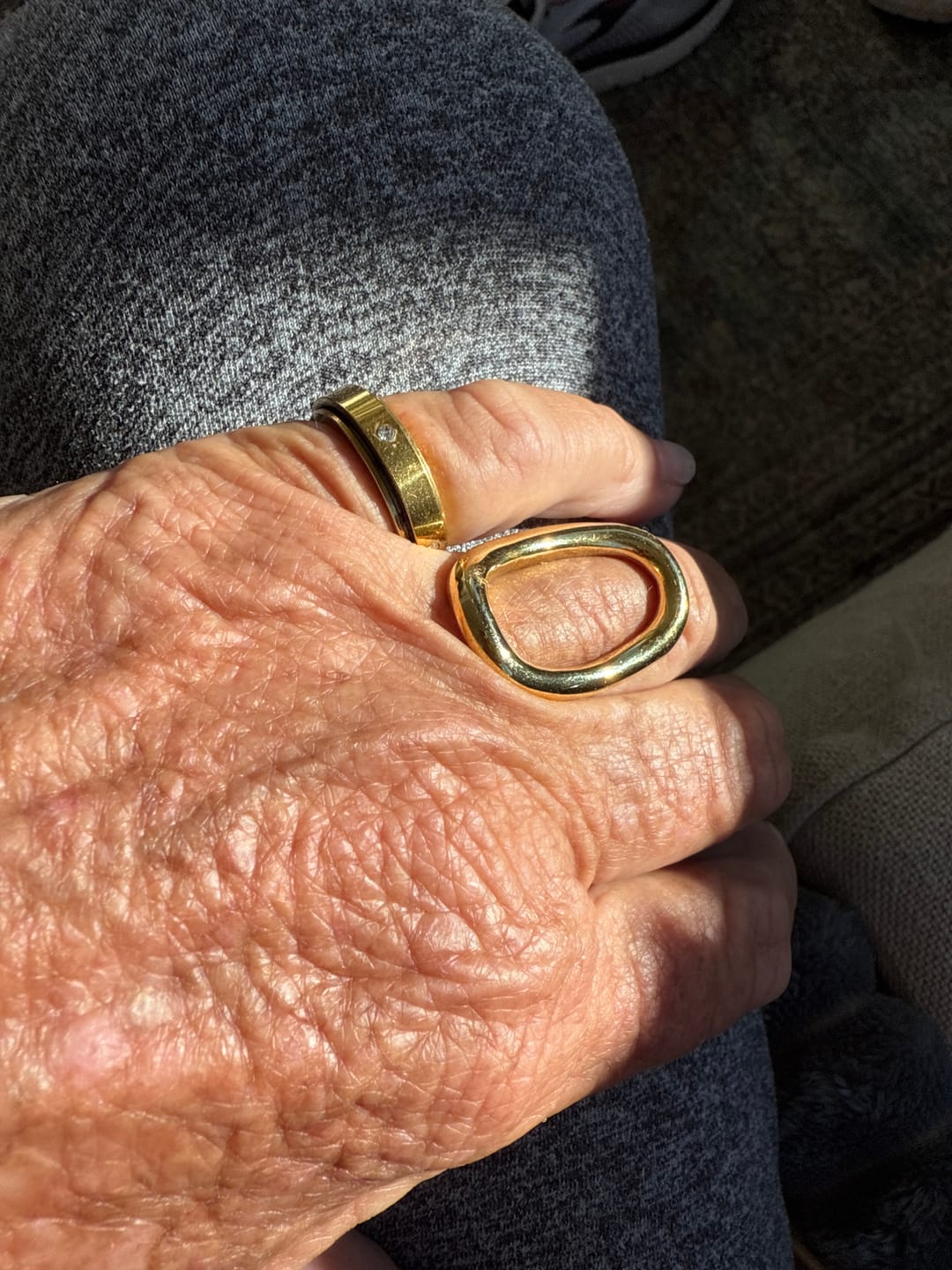 Customer photo review of Spins Love Ring (Bundle)