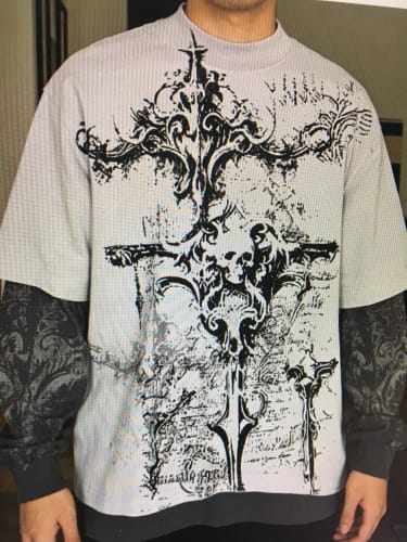Customer photo review of 'AFTERMATH' LONGSLEEVE