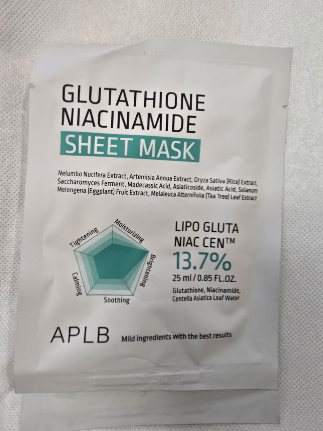 Customer photo review of Шийт маска за лице с глутатион и ниацинамид APLB Glutathione Niacinamide Sheet Mask