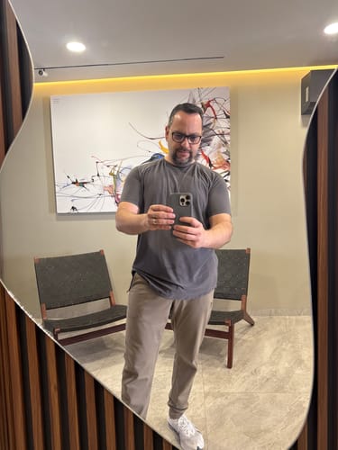 Customer photo review of Ultra Soft Relax Tee 3-Pack