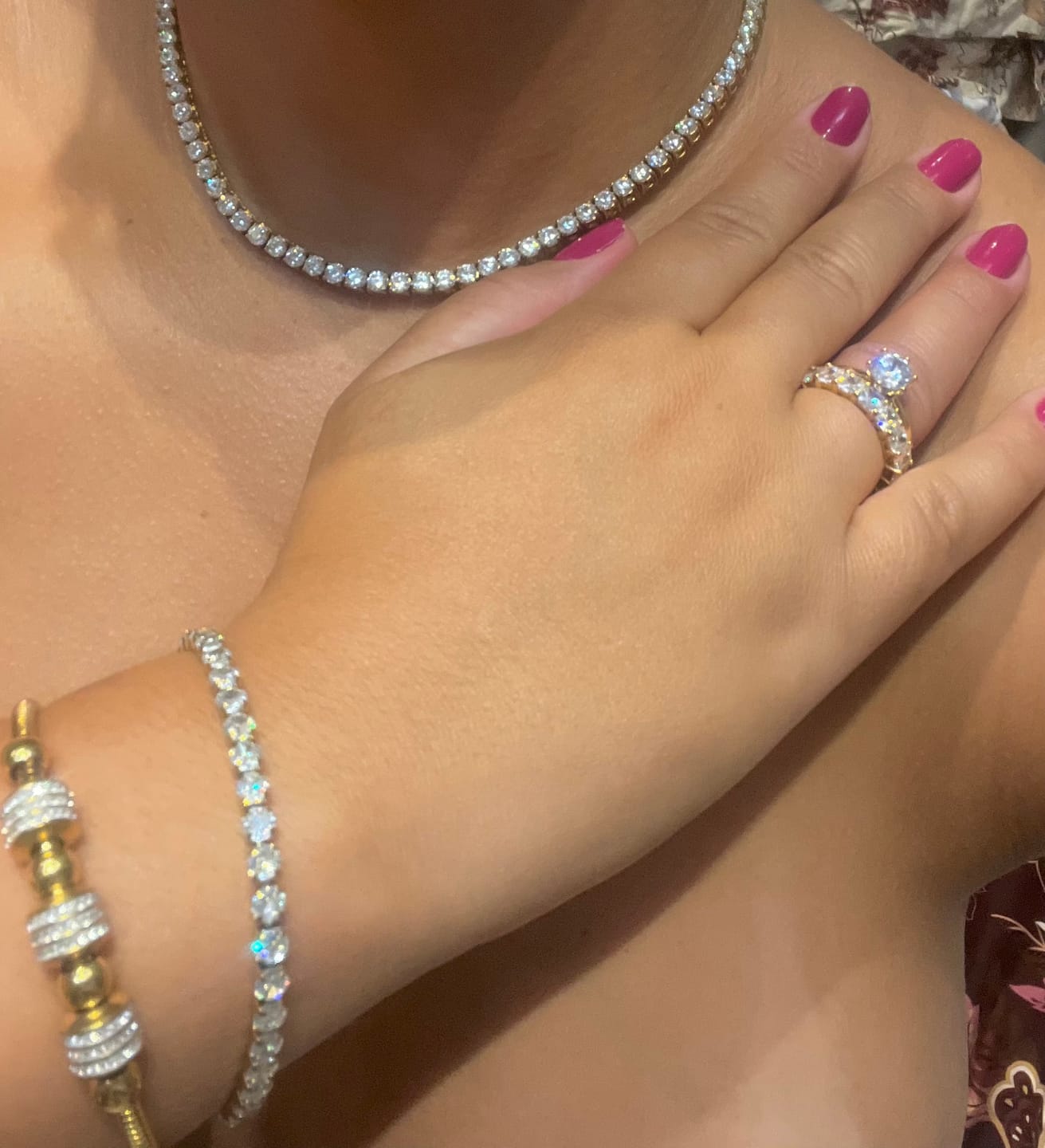 Customer photo review of Colar Riviera Clássico Banhado em Ouro 18k