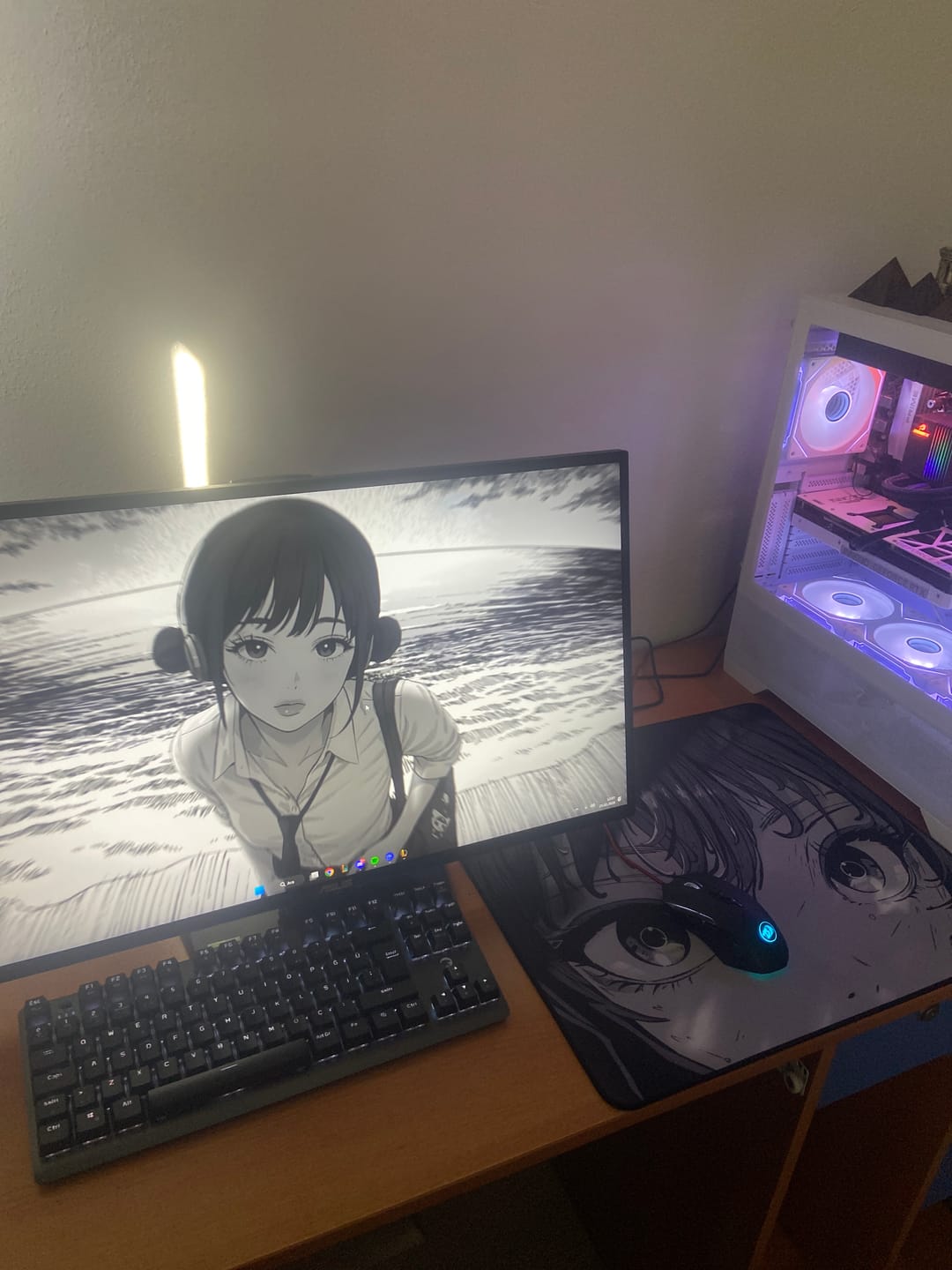 Customer photo review of Wraith Ace Series [Glimpse] Limited Edition Poron Mousepad