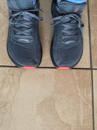 Customer shows a top-down view of their dark grey Flow Wide Toe Box Pickleball Shoes.