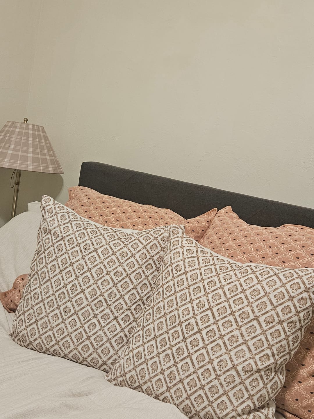 Customer photo review of Evie in Linen - 18" | 20" |  22" | 26"