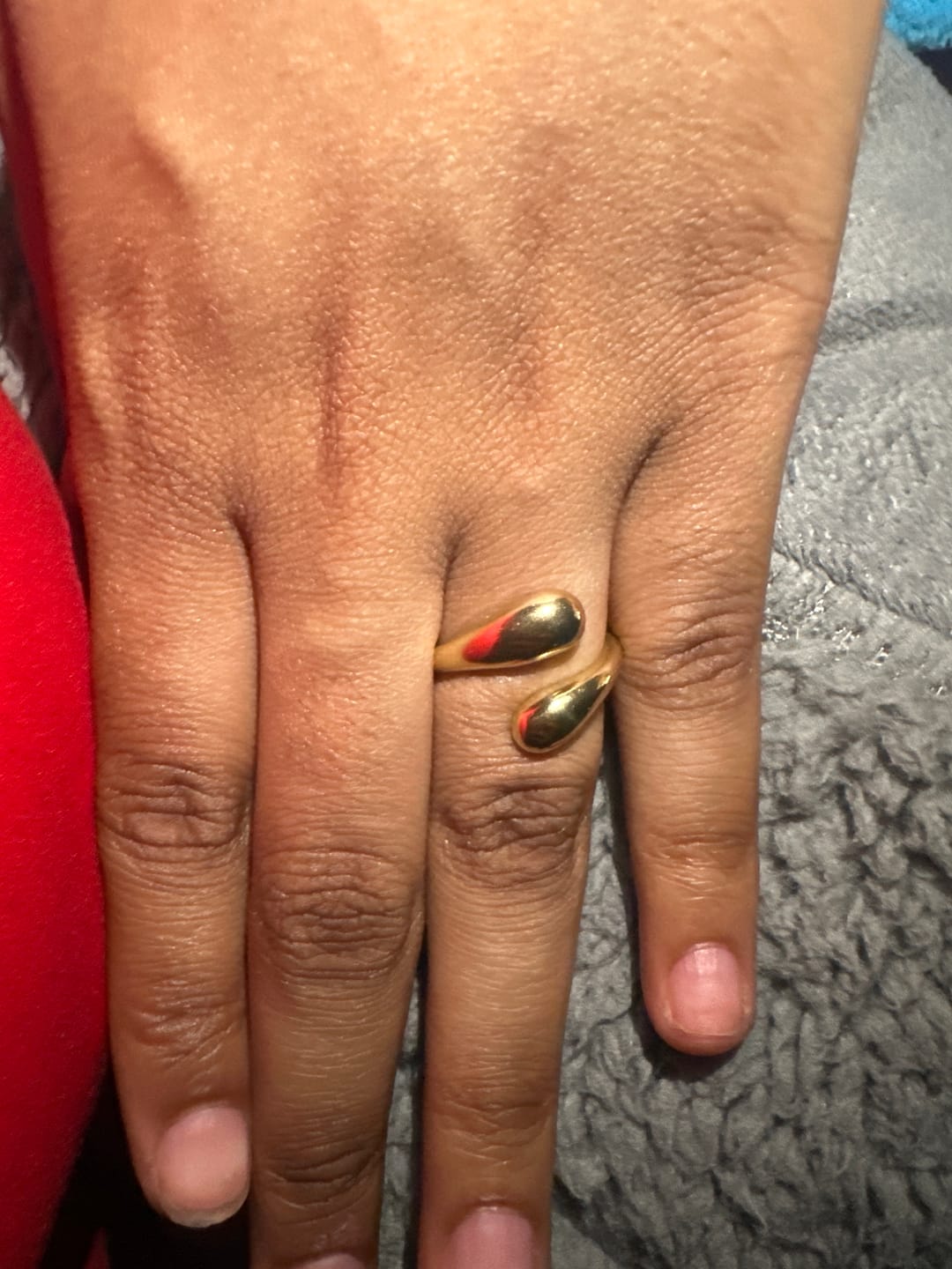 Customer photo review of Open Twist Drop Ring