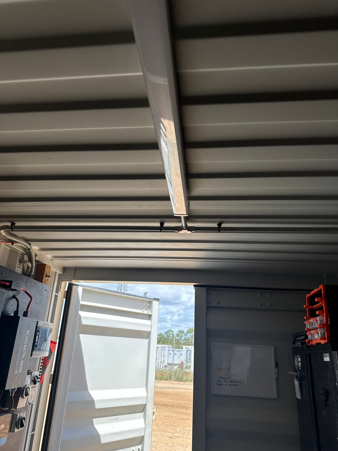Customer photo review of ZBAD1 - Magnet Cable Tie Holders
