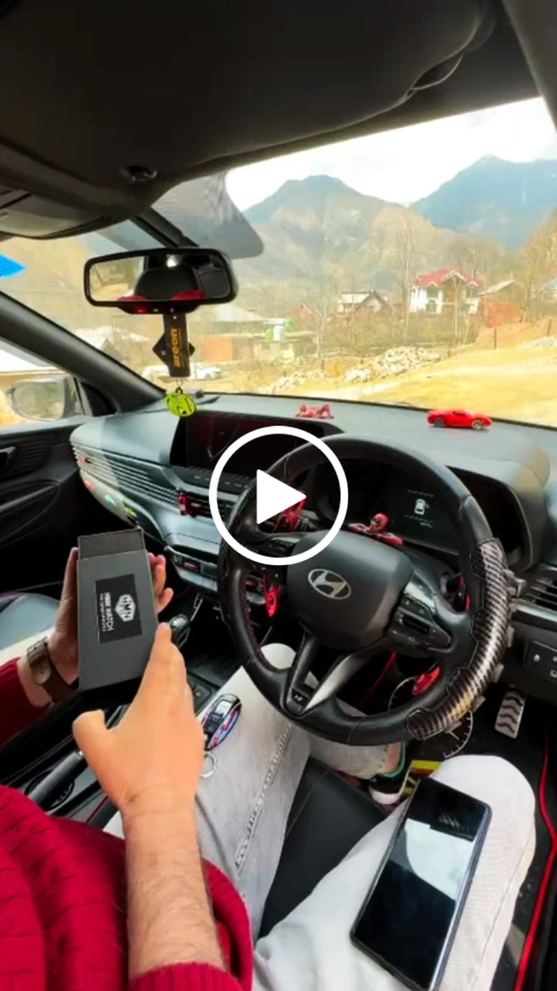Customer video review of HMN™ INDIA Speed Star GT Wheels Rolling Creative Watch - Limited Edition