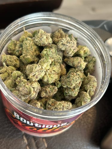 Customer photo review of Boutique Exotics - Lemon Dior - 14 Grams - Hybrid