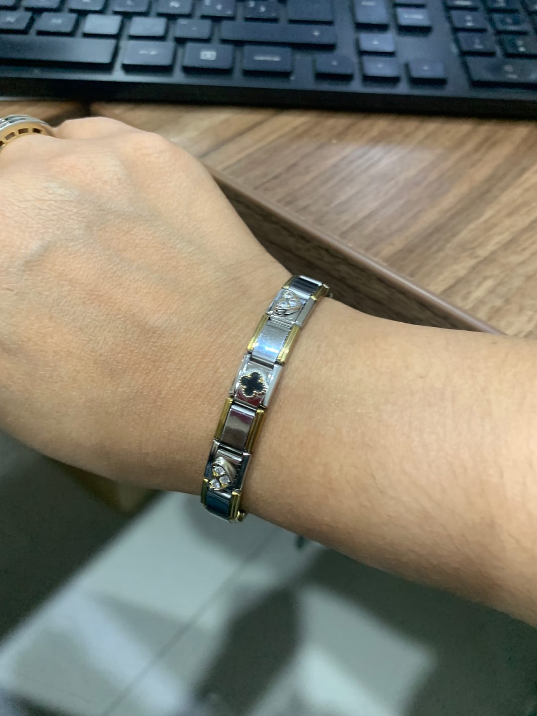 Customer photo review of Pulsera Italiana Combinada