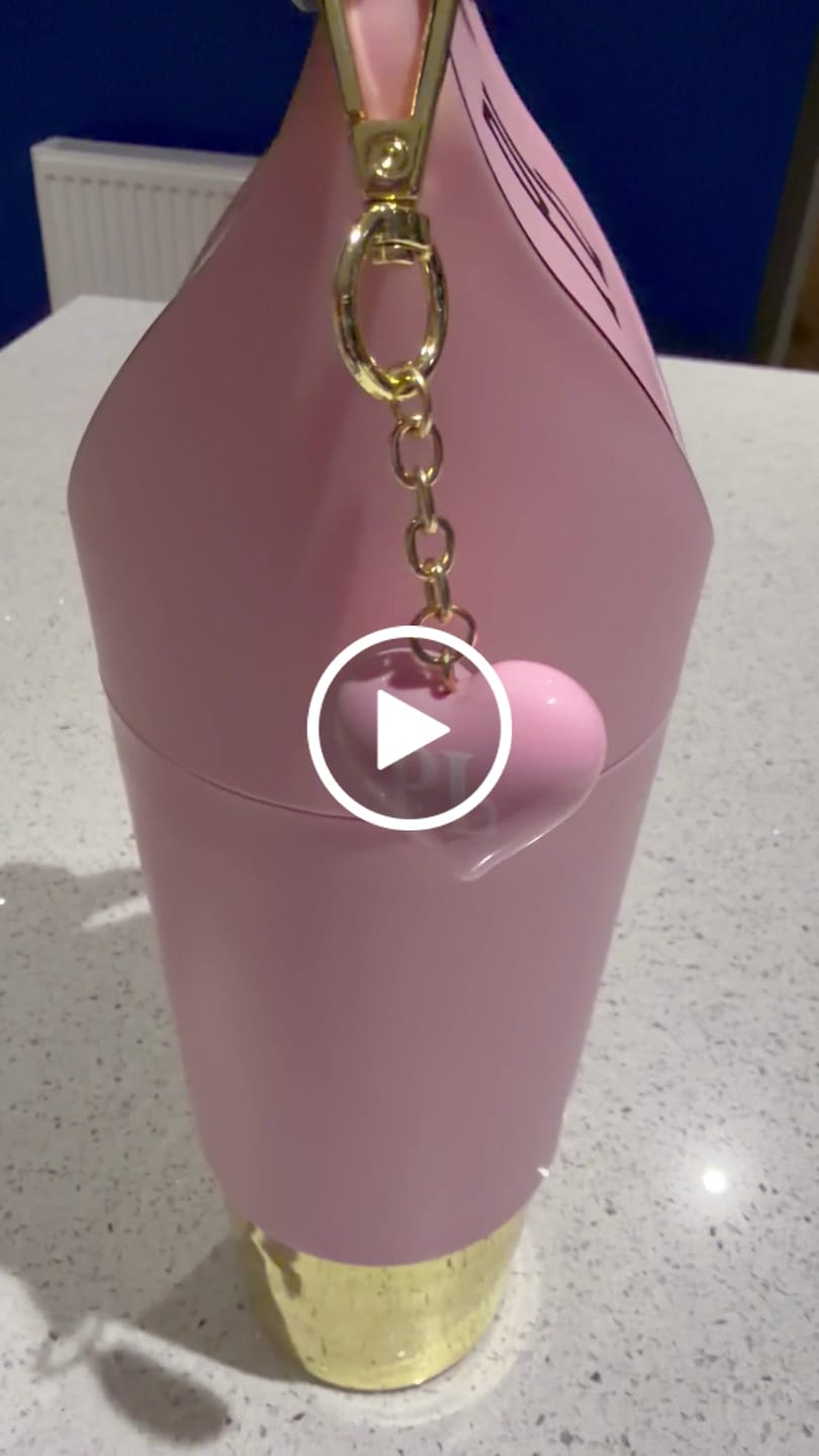 Customer video review of Protect Your Pout Lip Conditioner XL Gift Set