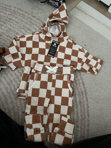Customer photo review of Waffle Set in Vanilla + Chestnut
