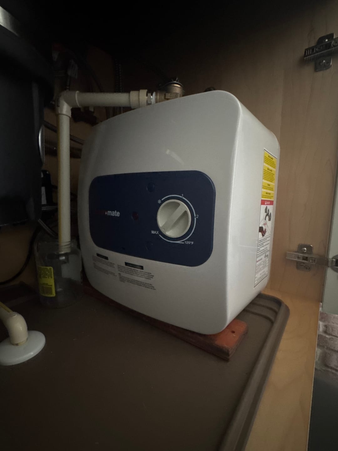 Customer photo review of 2.5 Gallon Electric Point of Use Water Heater - 120V