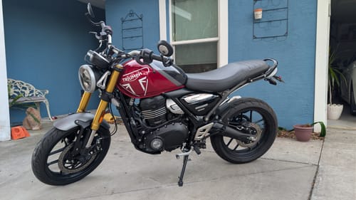 Customer photo review of Triumph Speed 400 & Scrambler 400 Plug & Play Tail Tidy Kit