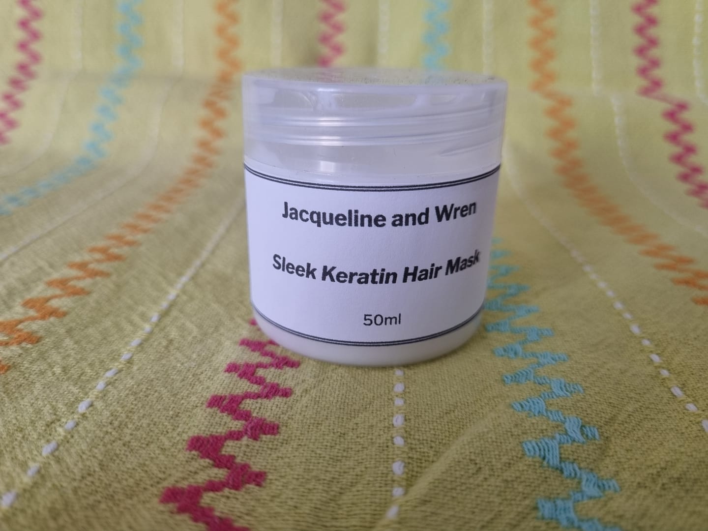 Customer photo review of 50 g Cosmetic Jar (50 mm neck) - Natural with Black Lid