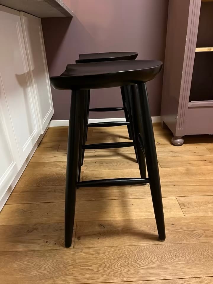 Customer photo review of Riza Ahşap Bar Taburesi Siyah 66 cm