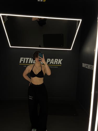 Customer photo review of Jogging "To You"