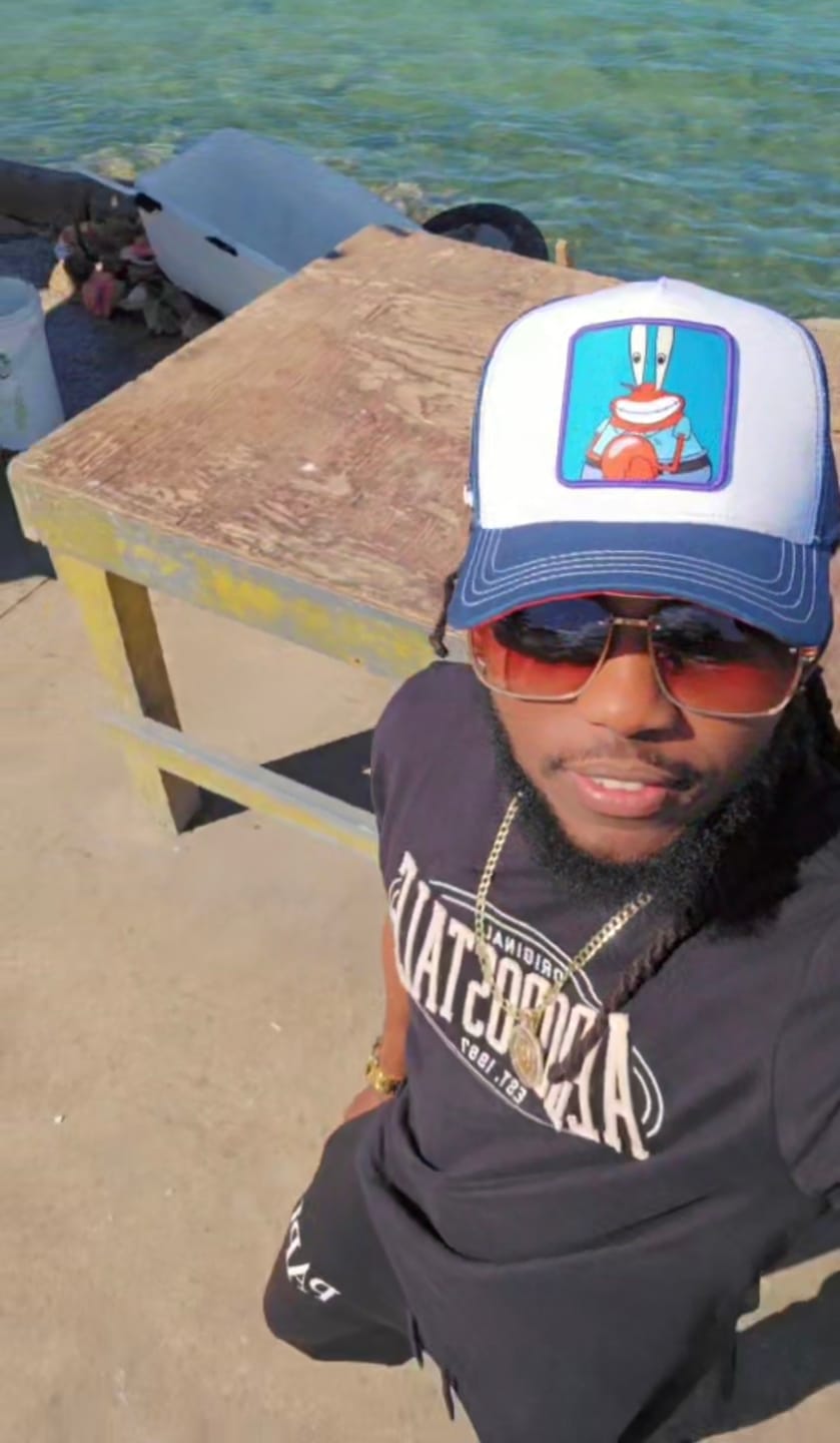Customer photo review of OVERLORD X SpongeBob: Krusty Krab Trucker Cap
