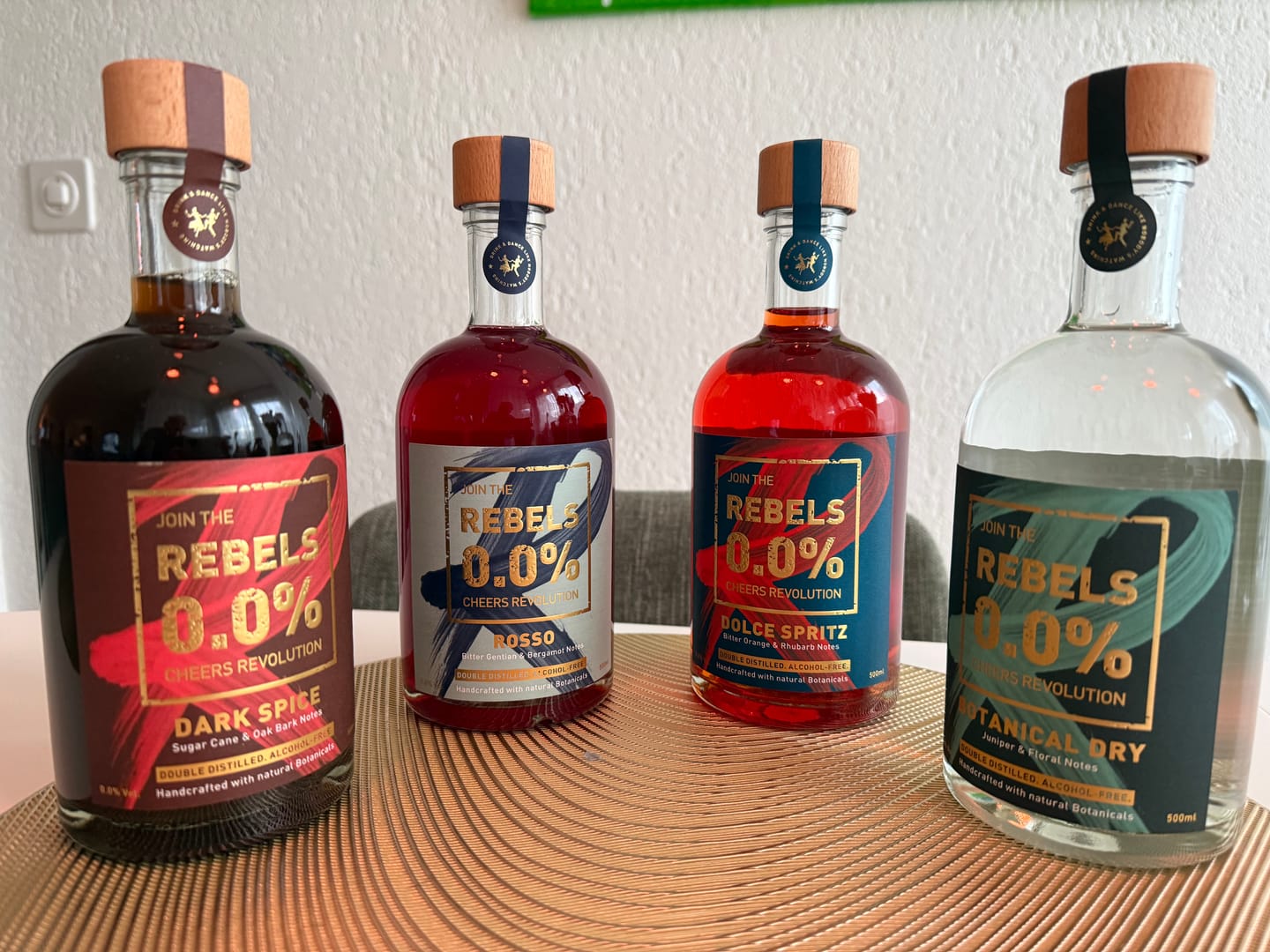 Customer photo review of REBELS 0.0% DARK SPICE (alcohol-free dark spirit)