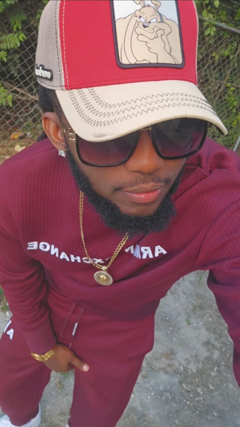 Customer photo review of OVERLORD X Looney Tunes: Hector Trucker Cap
