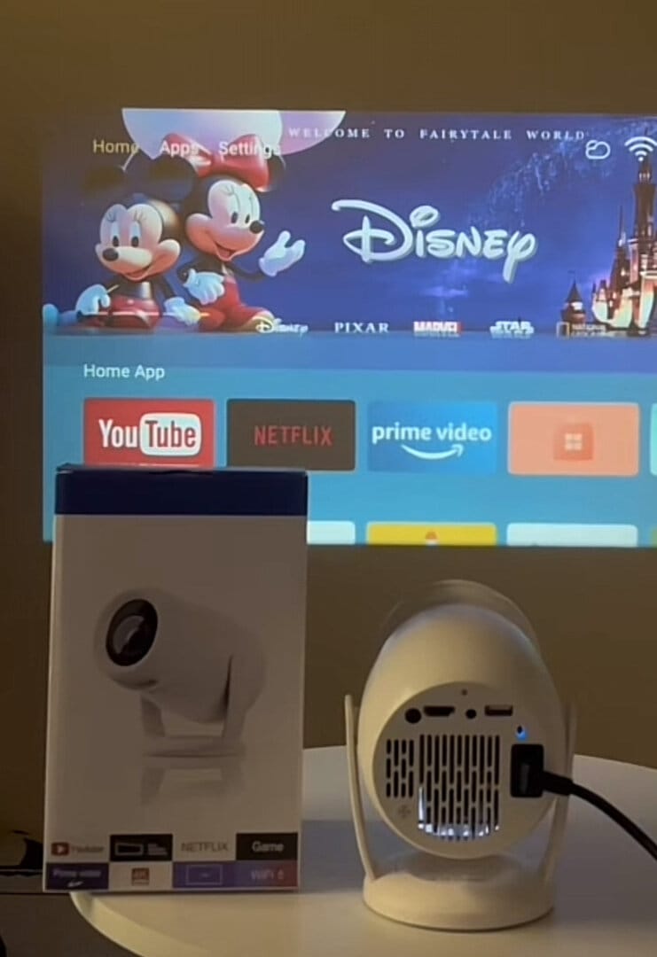 Customer photo review of Neo Cloud Mini Projector