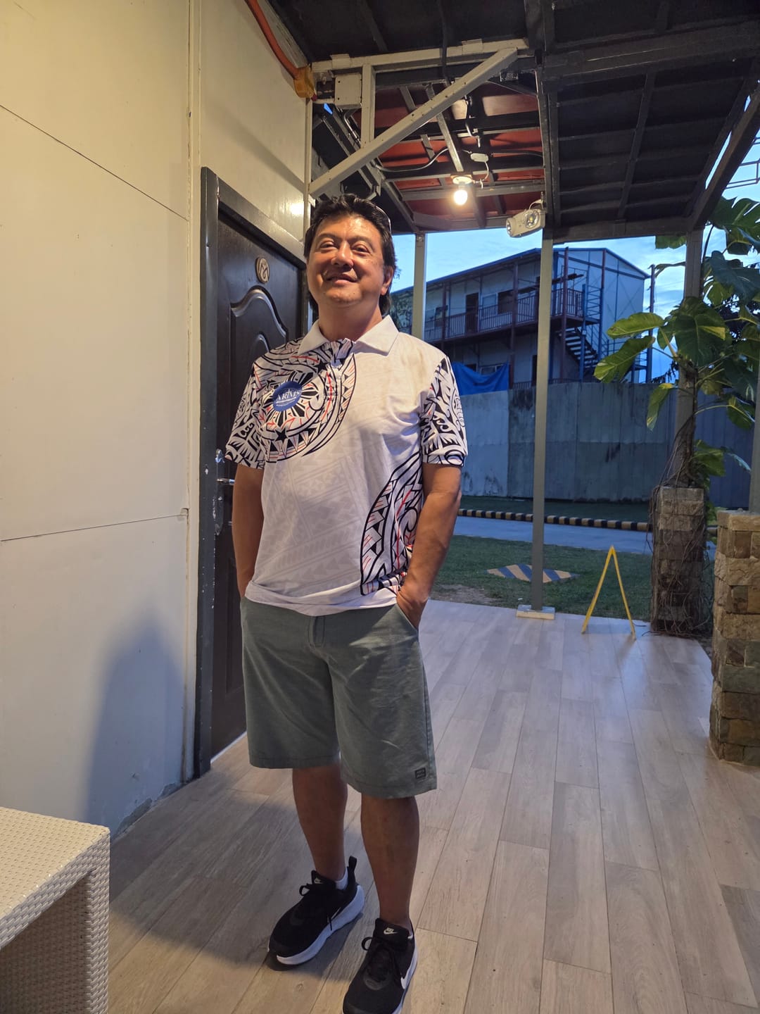 Customer photo review of Philippines Filipinos Polo Shirt Original Polynesian And Tribal Tattoo Design