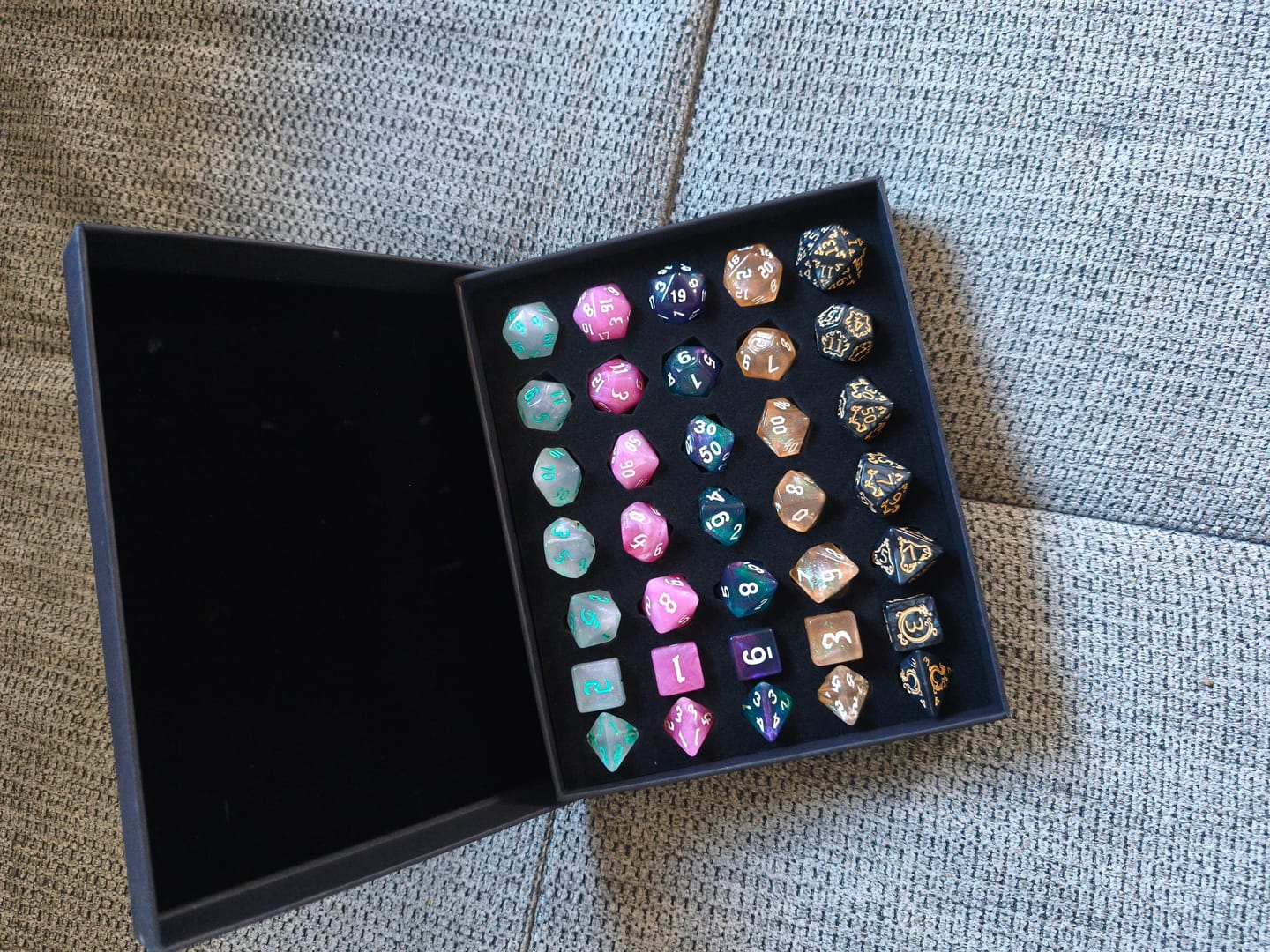 Customer photo review of Mystery Packs (Acryl, Resin, Metall)