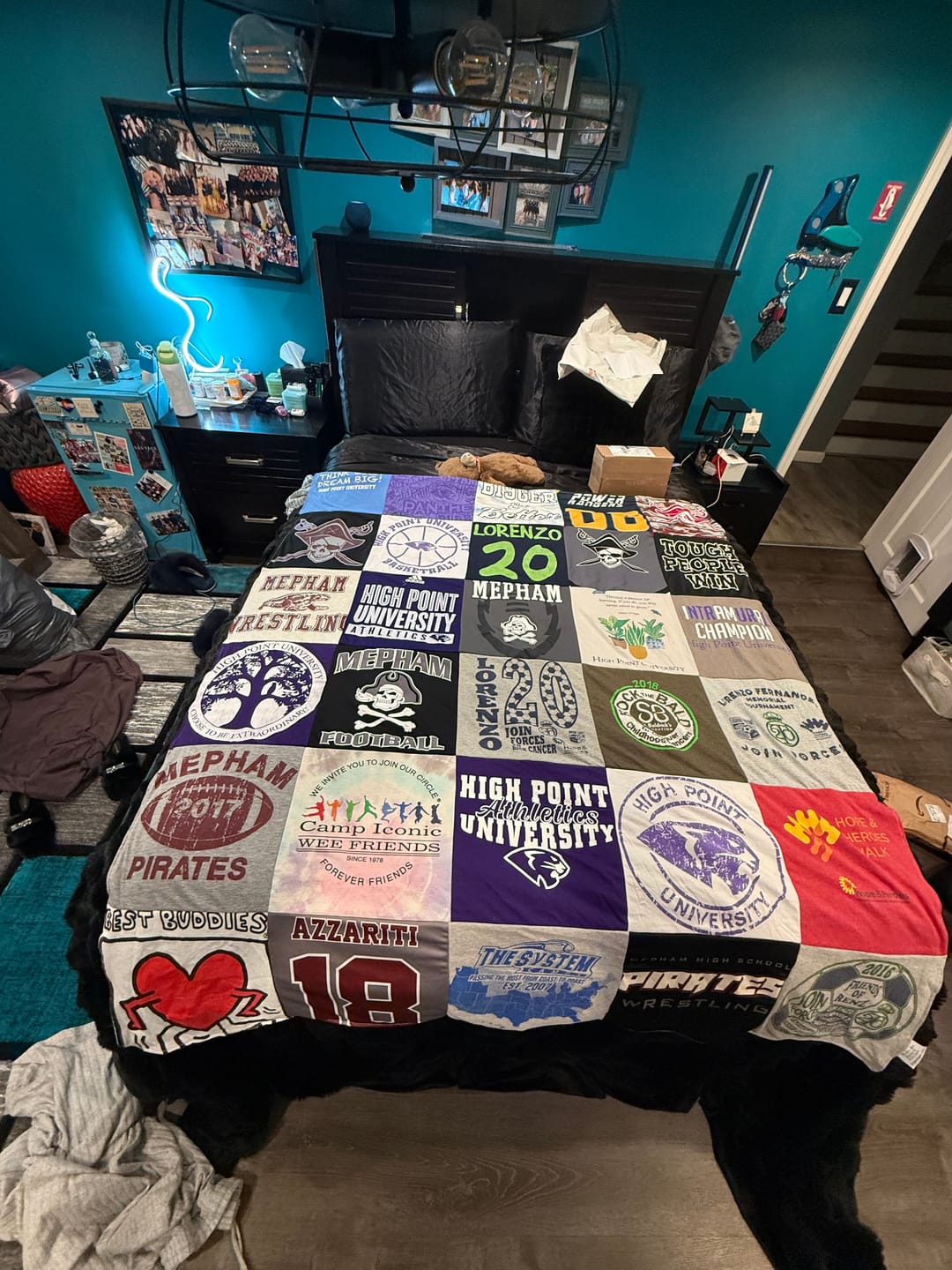 Customer photo review of Double Sided T-Shirt Quilt from Project Repat
