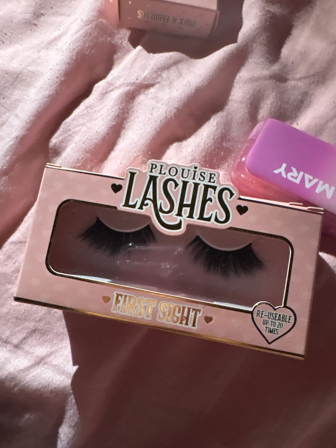 Customer photo review of P.Louise First Sight Cat Eye Lashes