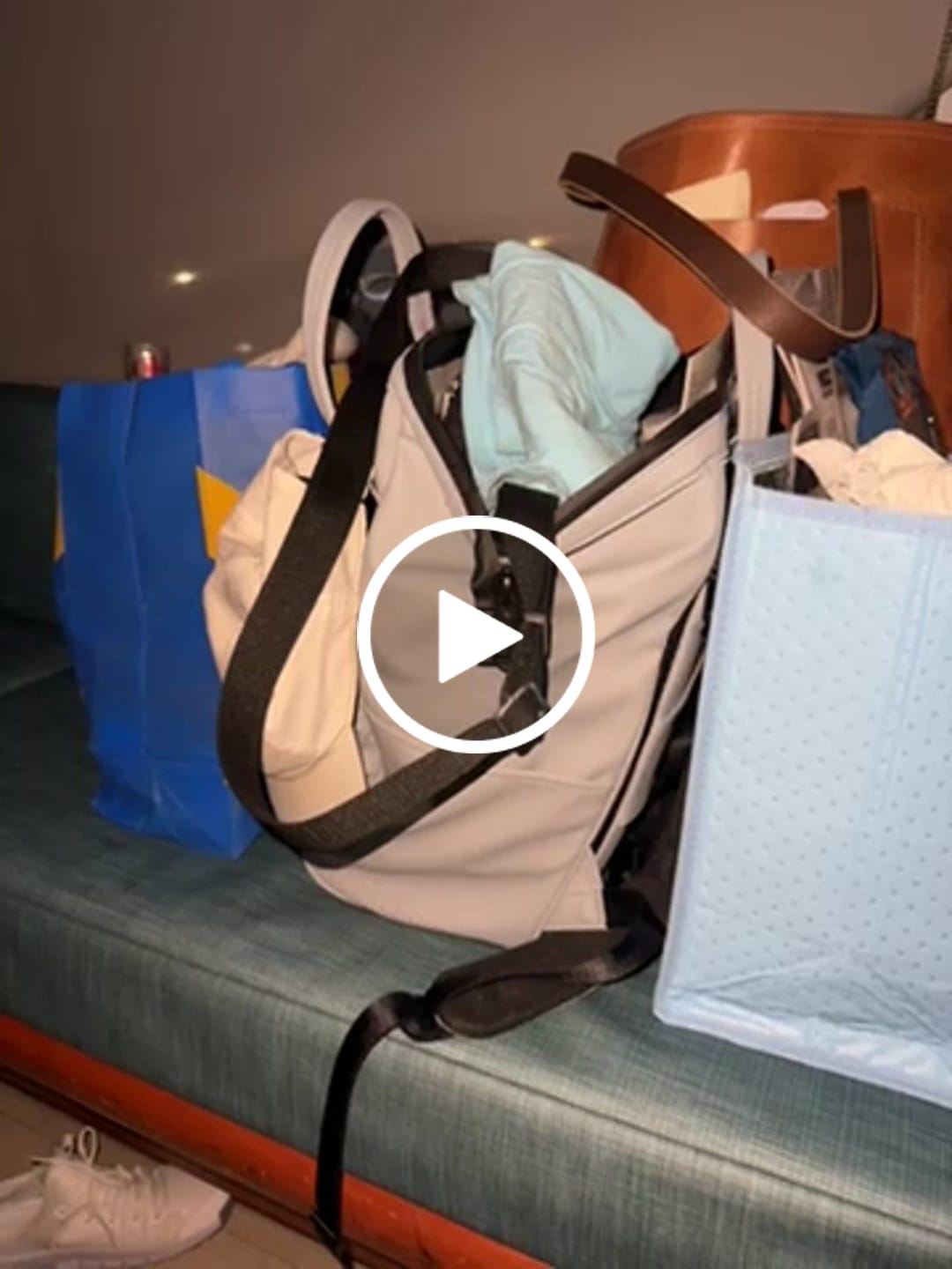 Customer video review of Cascade Crossbody Bag